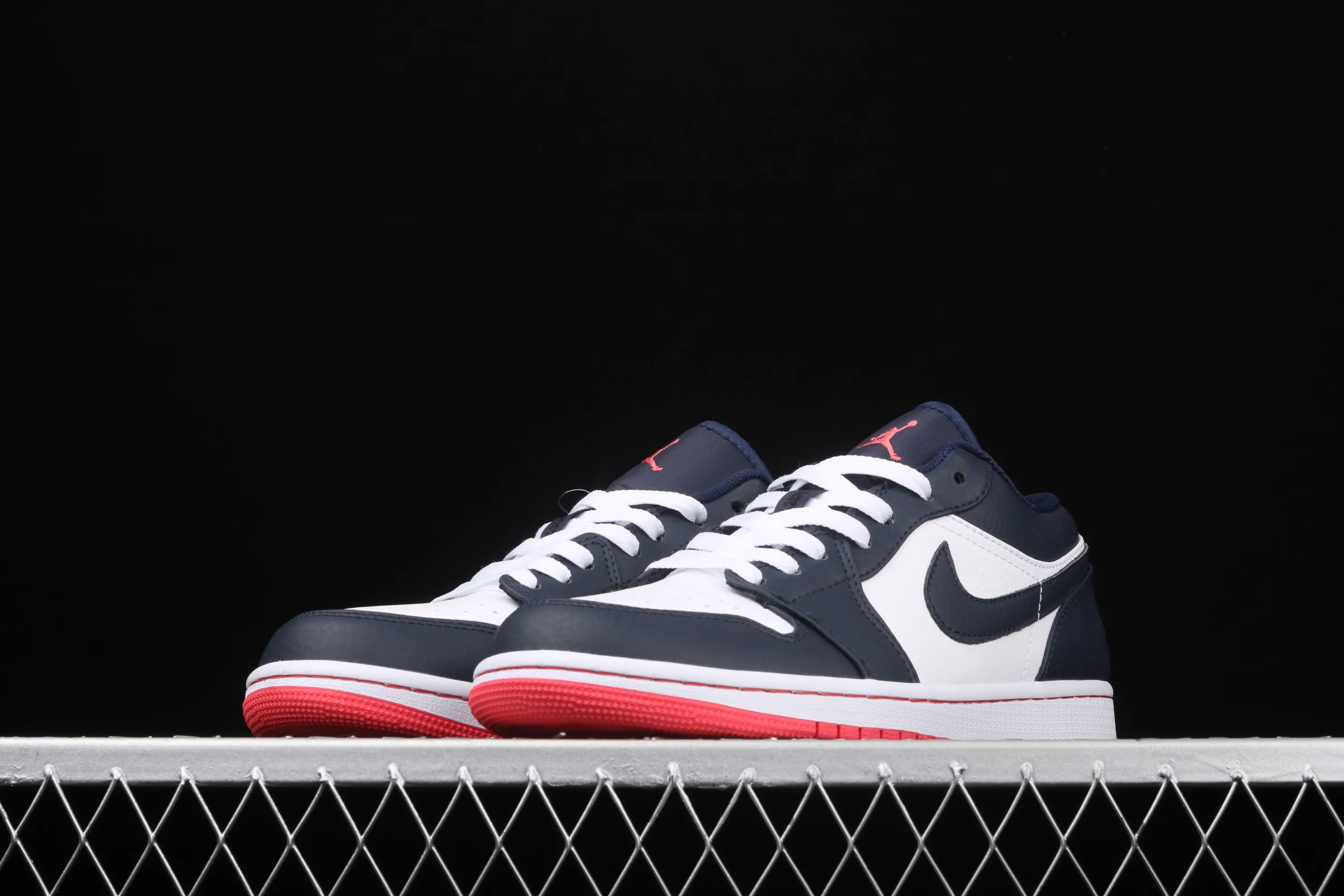 All categories Air Jordan Jordan series basketball shoes Air Jordan 1 Low New version Air Jordan 1 Low AJ1 Joe 1 low top leather cultural and leisure sports sneakers 553558-481